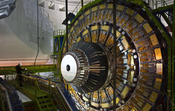 LHC - CMS Detector